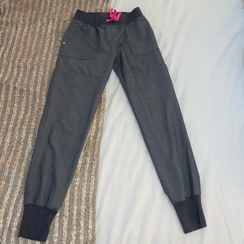 Figs Women’s Graphite (Pink String) Nepal Tall Slim Jogger Scrub Pants